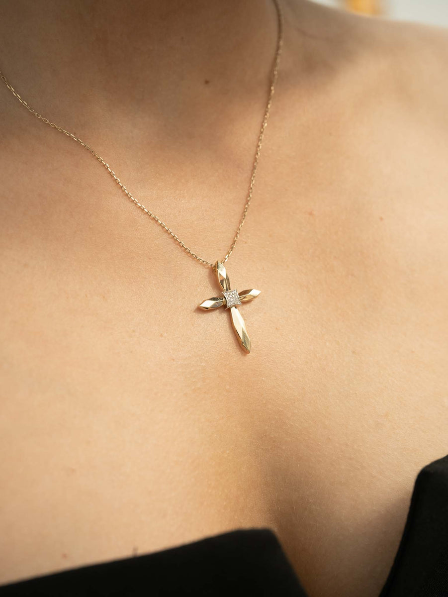 Rhombus Big Cross – Manera Jewelry